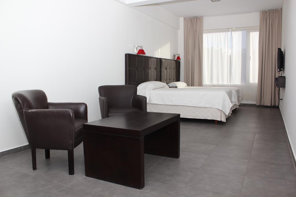 Hotel Neu 354 Neuquén Habitación foto